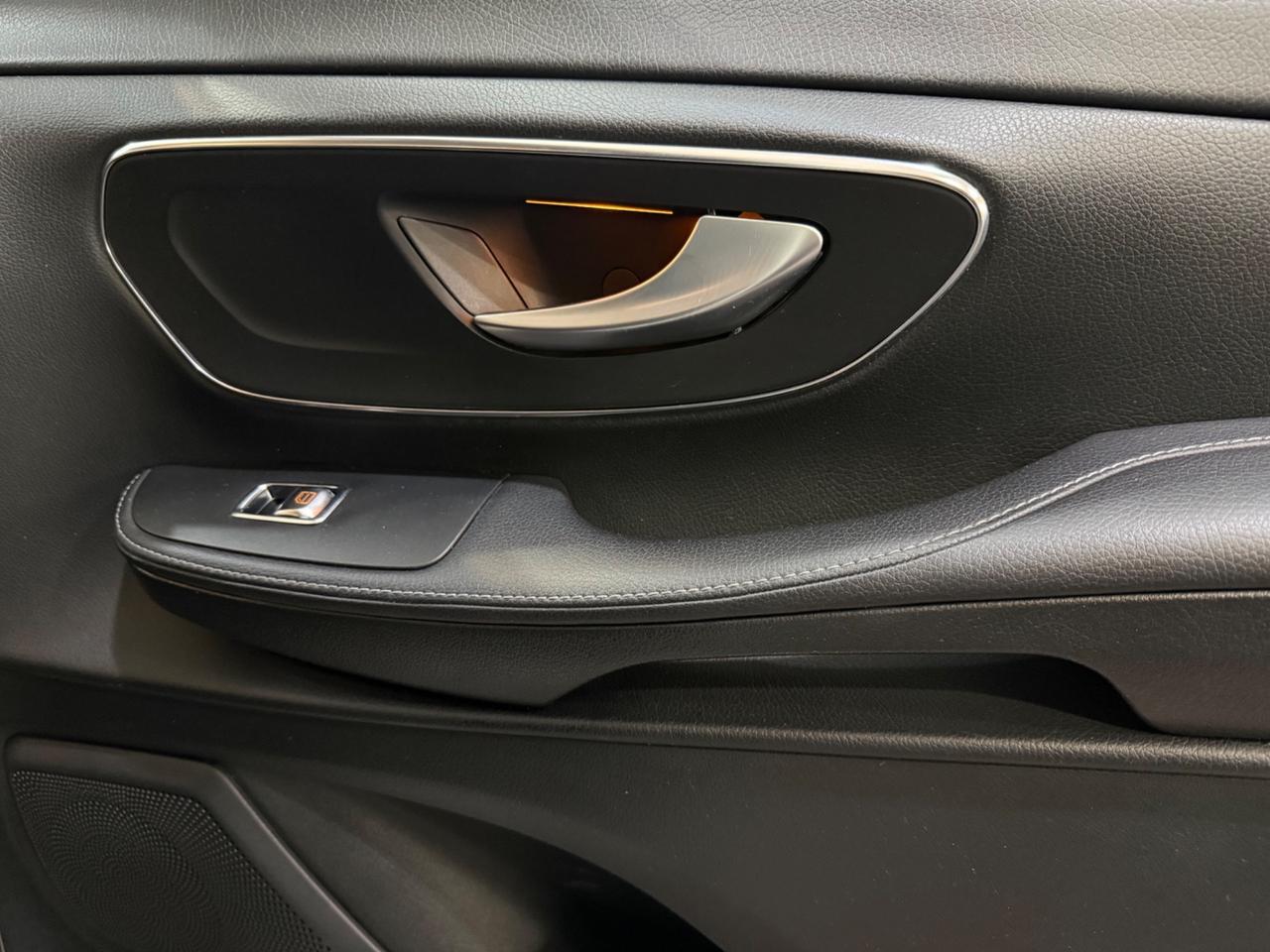 Mercedes-benz V 220 d Executive Long