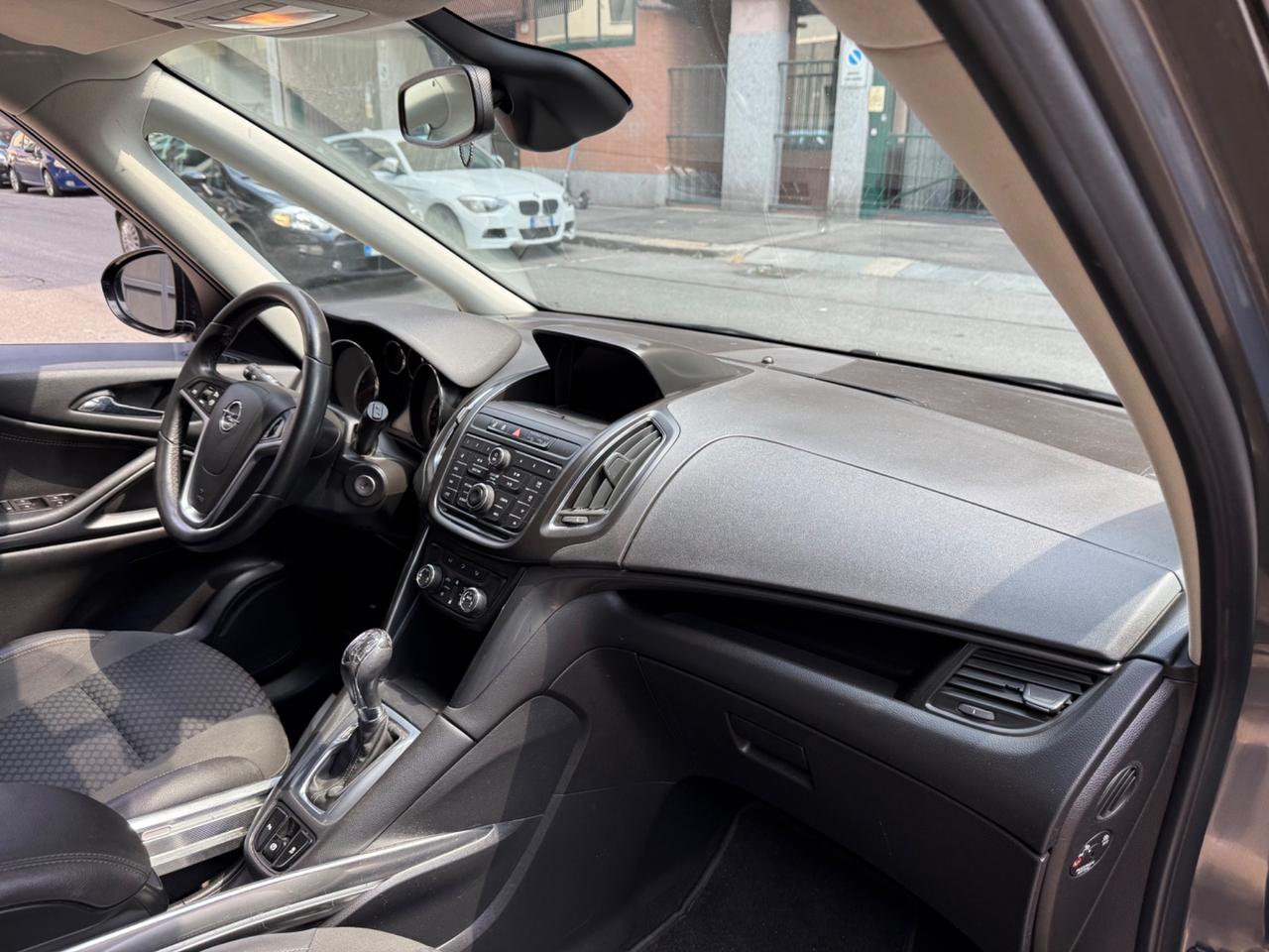 Opel Zafira Tourer 2.0 CDTi 130CV aut. Cosmo