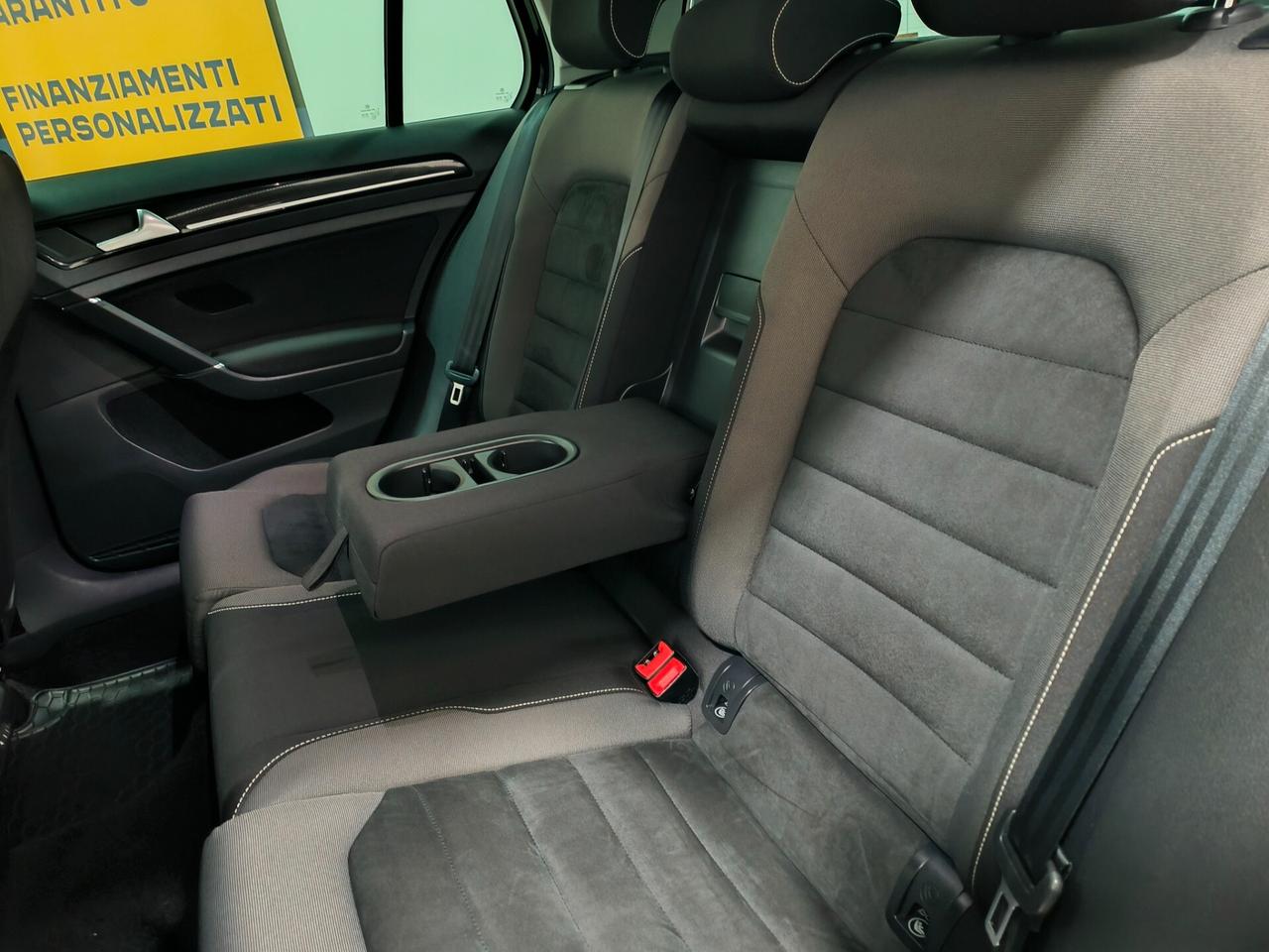 Volkswagen Golf 1.6 TDI 5p. Highline BlueMotion Technology