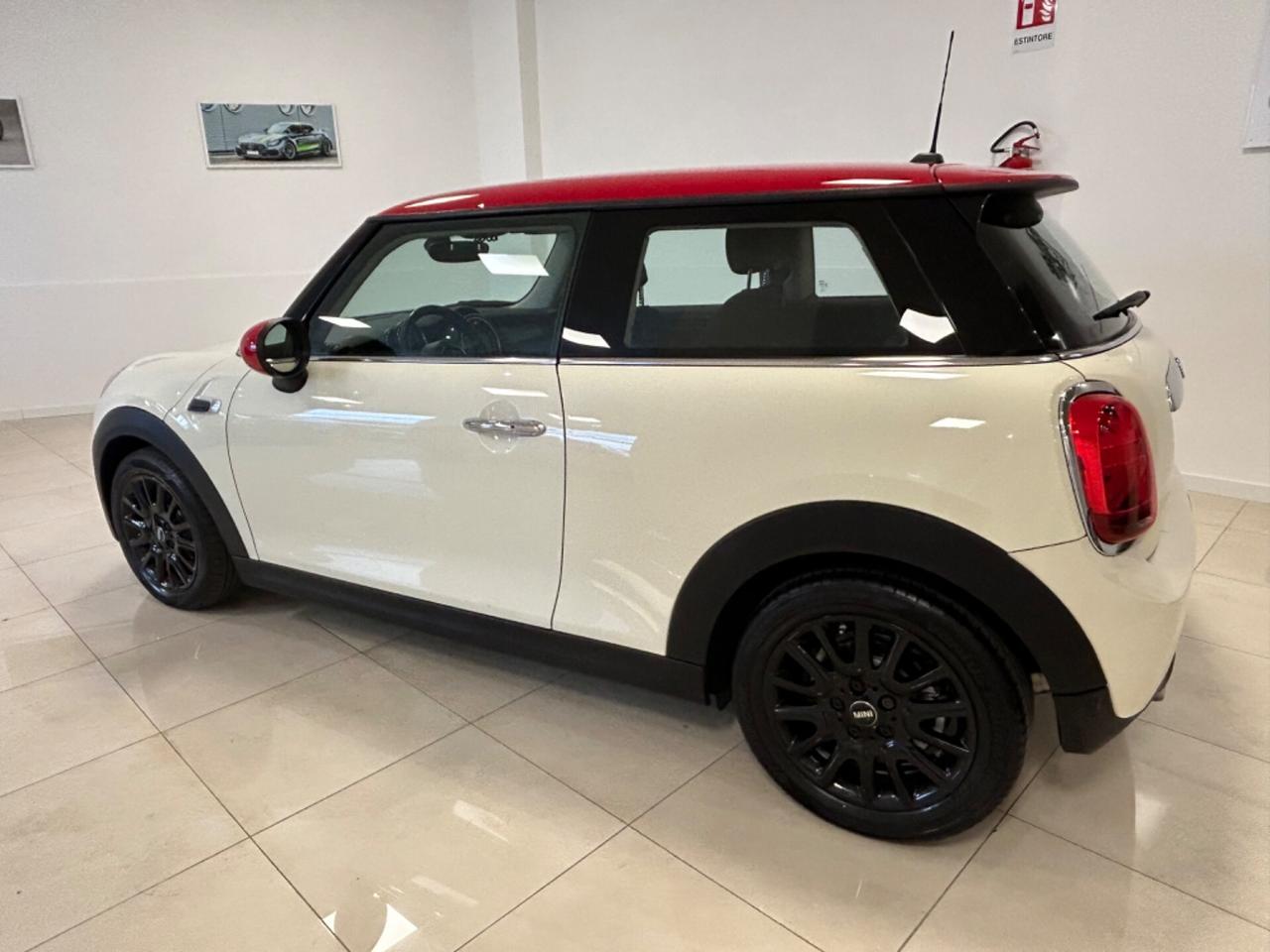 Mini Cooper1.5 d Baker Street