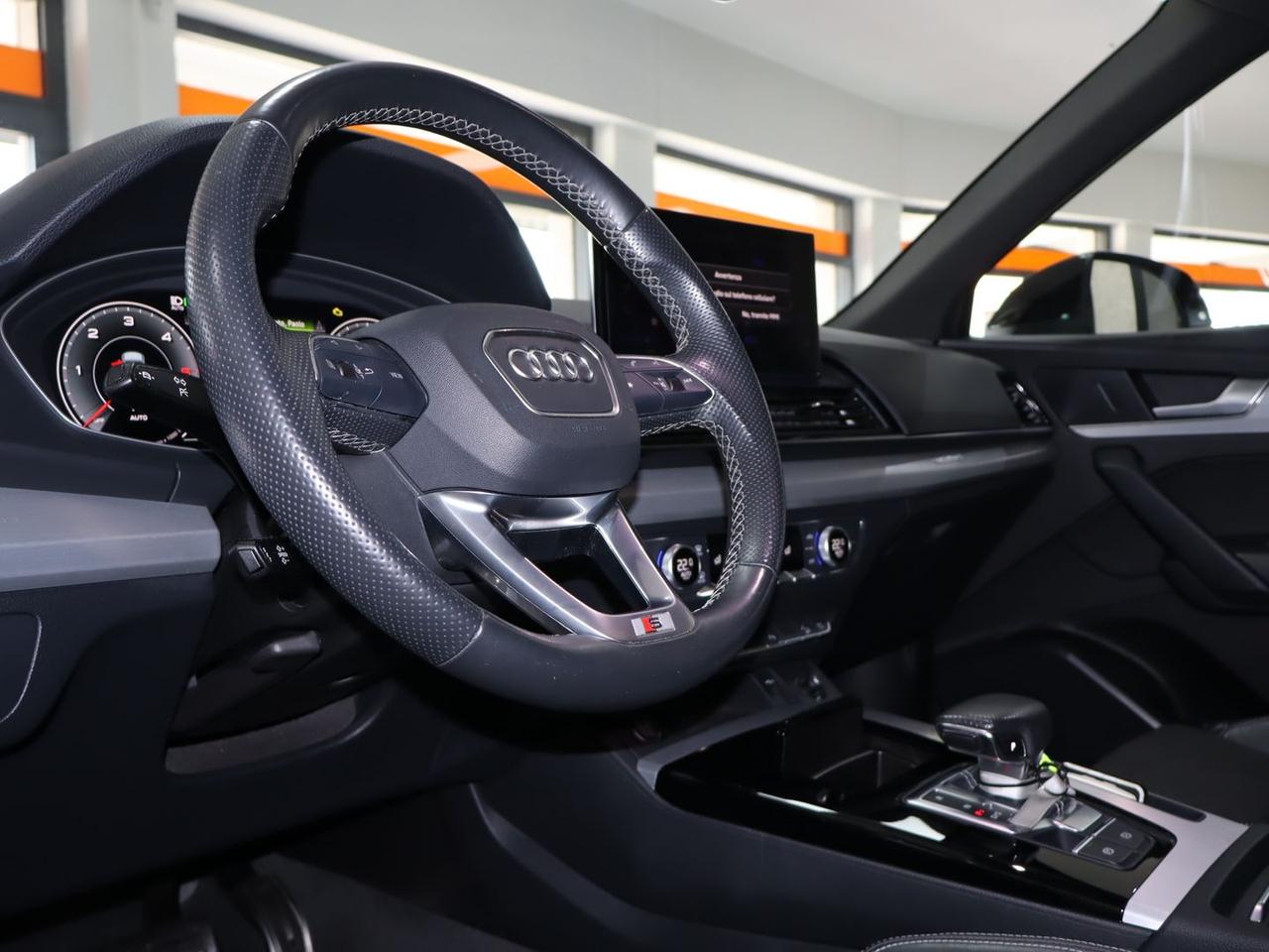 Audi Q5 S Line 2.0 40 TDI MHEV IVA ESPOSTA #12093