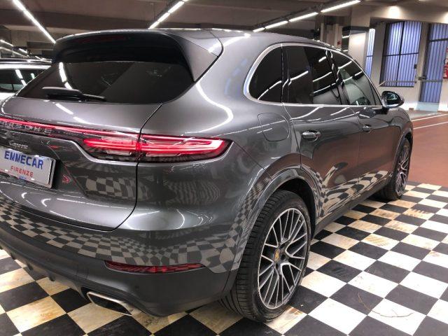 PORSCHE Cayenne 3.0 V6