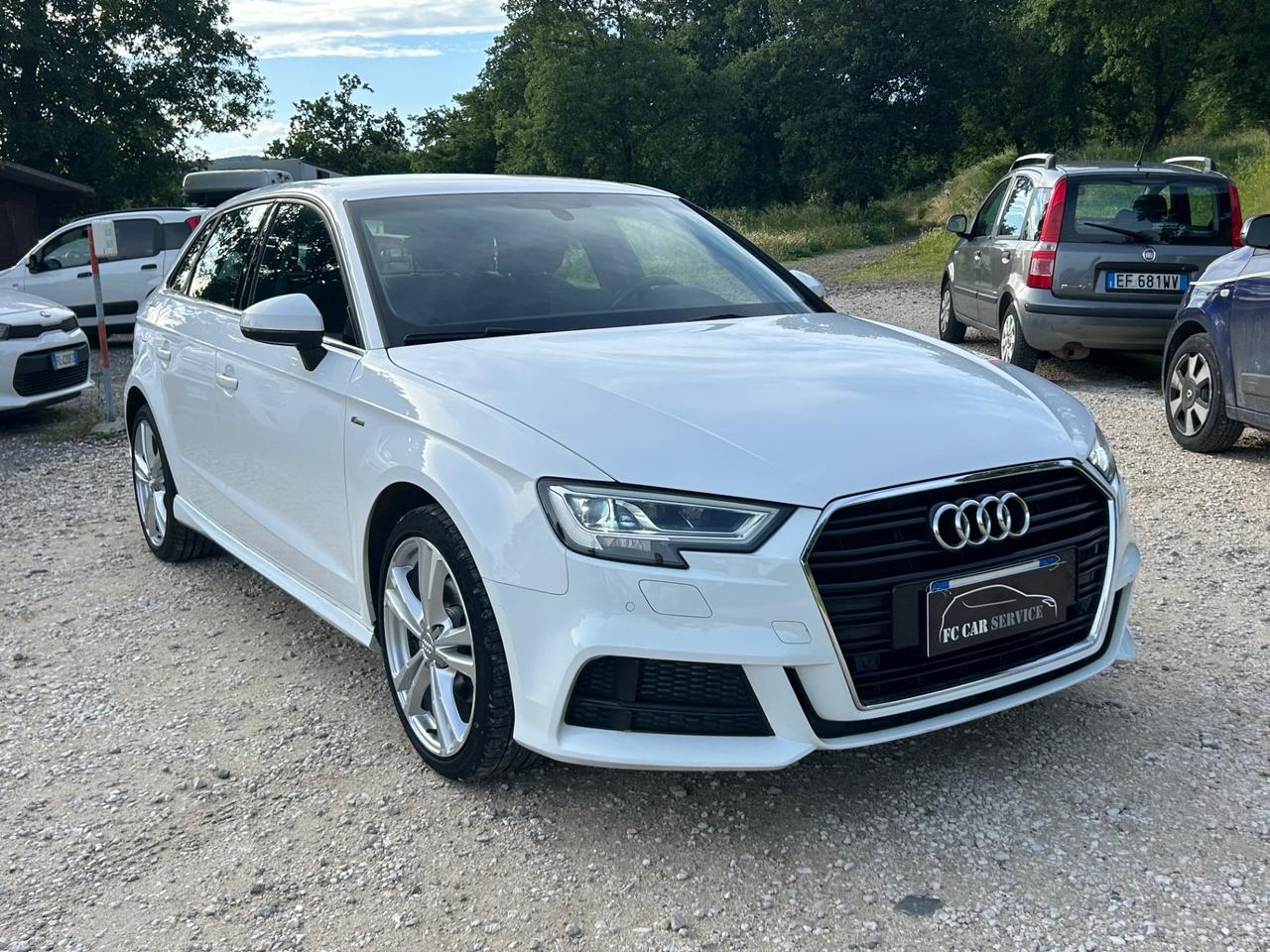 Audi A3 SPB 30 TDI Business Sline esterno neopatentati permute