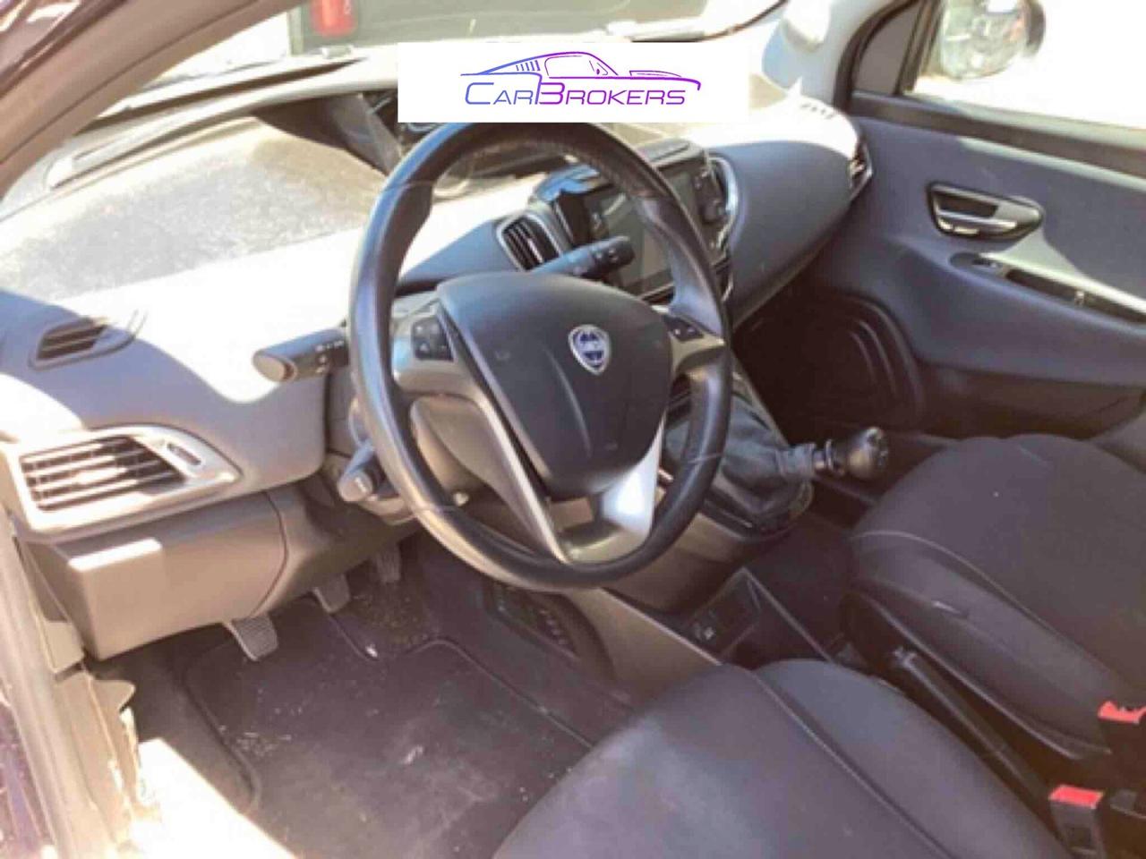Lancia Ypsilon 1.0 FireFly 5 porte S&S Hybrid Ecochic Gold FULL