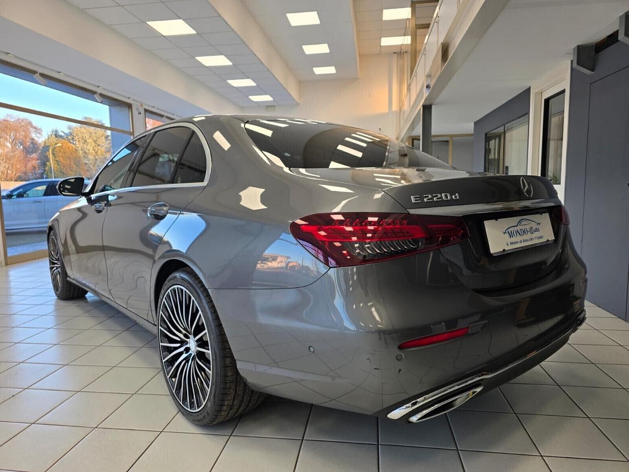 Mercedes E 220 d 4Matic Auto Business Sport