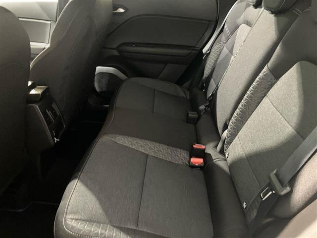 RENAULT Captur 1.6 E-Tech hybrid Zen 145cv auto