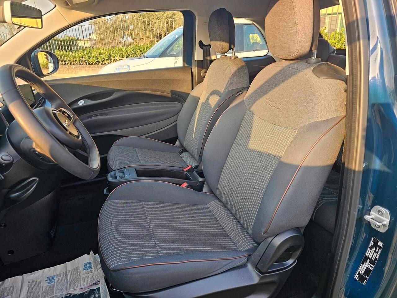 Fiat 500 500e Berlina 42 kWh Icon