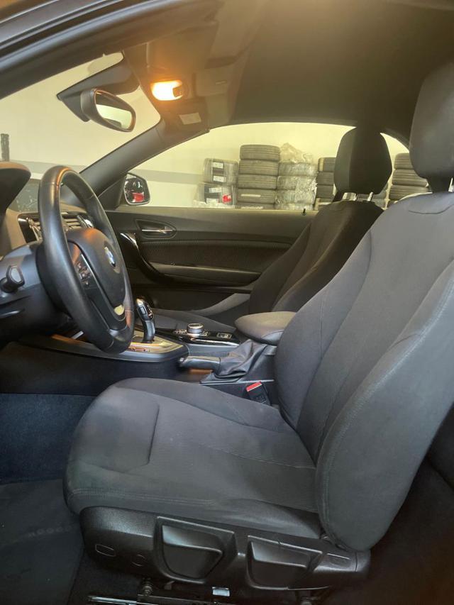 BMW 220 i Cabrio Luxury aut.