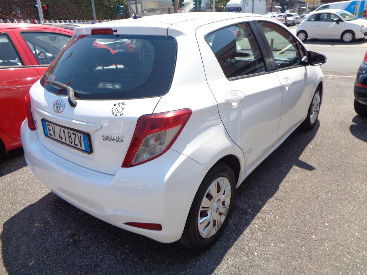 Toyota Yaris 1.0 5 porte Trend