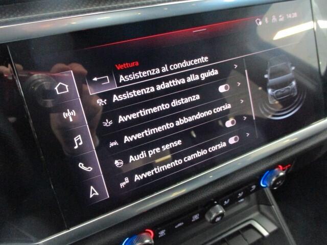 Audi Q3 SPB 35 TDI S tronic Identity Black