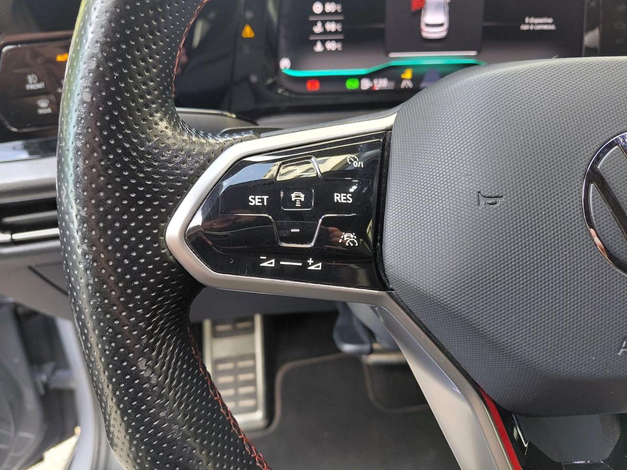Volkswagen Golf 2.0 TSI GTI Ultimate #11175