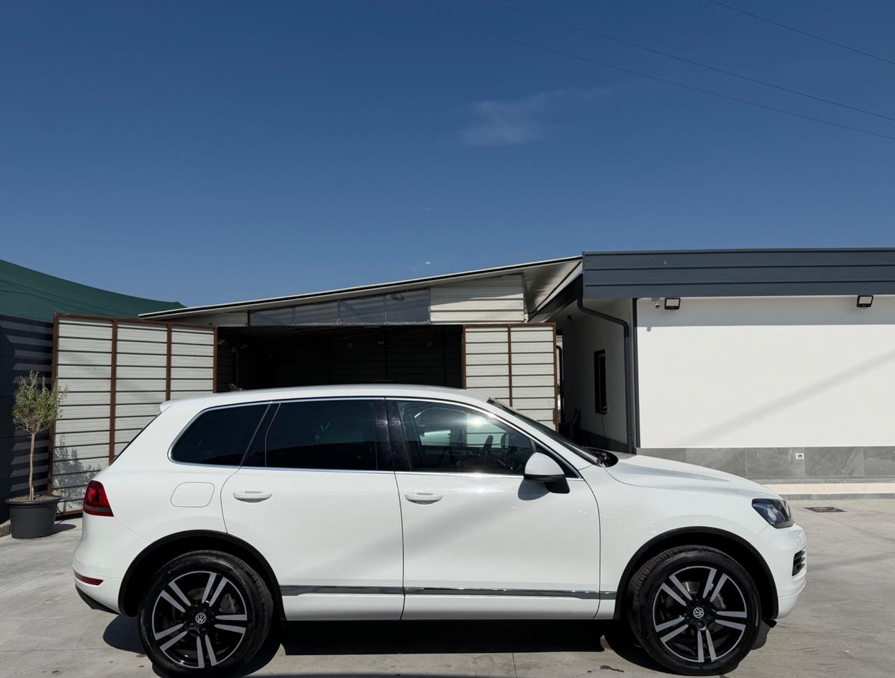 Volkswagen Touareg 3.0 TDI 245 CV tiptronic BlueMotion Techn. Executive