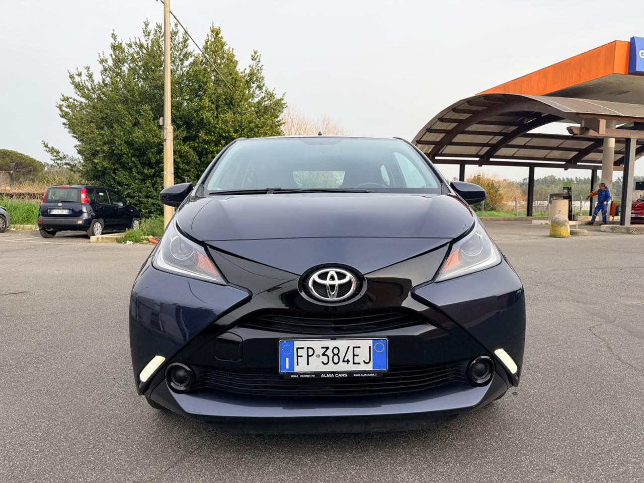 Toyota Aygo 1.0 VVT-i 69 CV 5 porte x-play