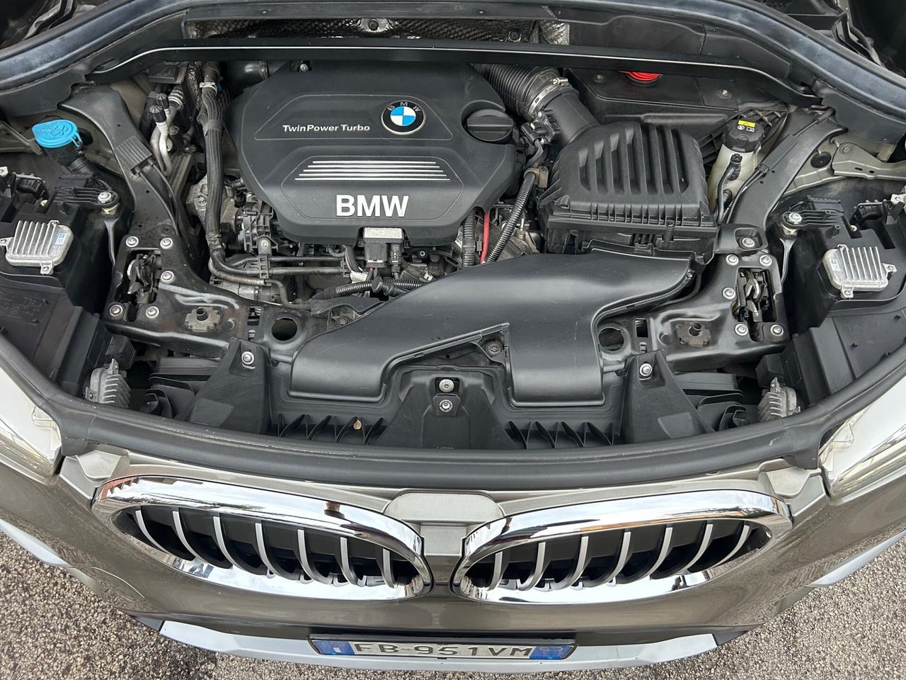 Bmw X1 xDrive20d xLine. Strafull !!!