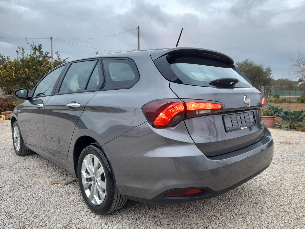 Fiat Tipo 1.6 Mjt S&S SW Easy ANNO 2019 NAVI