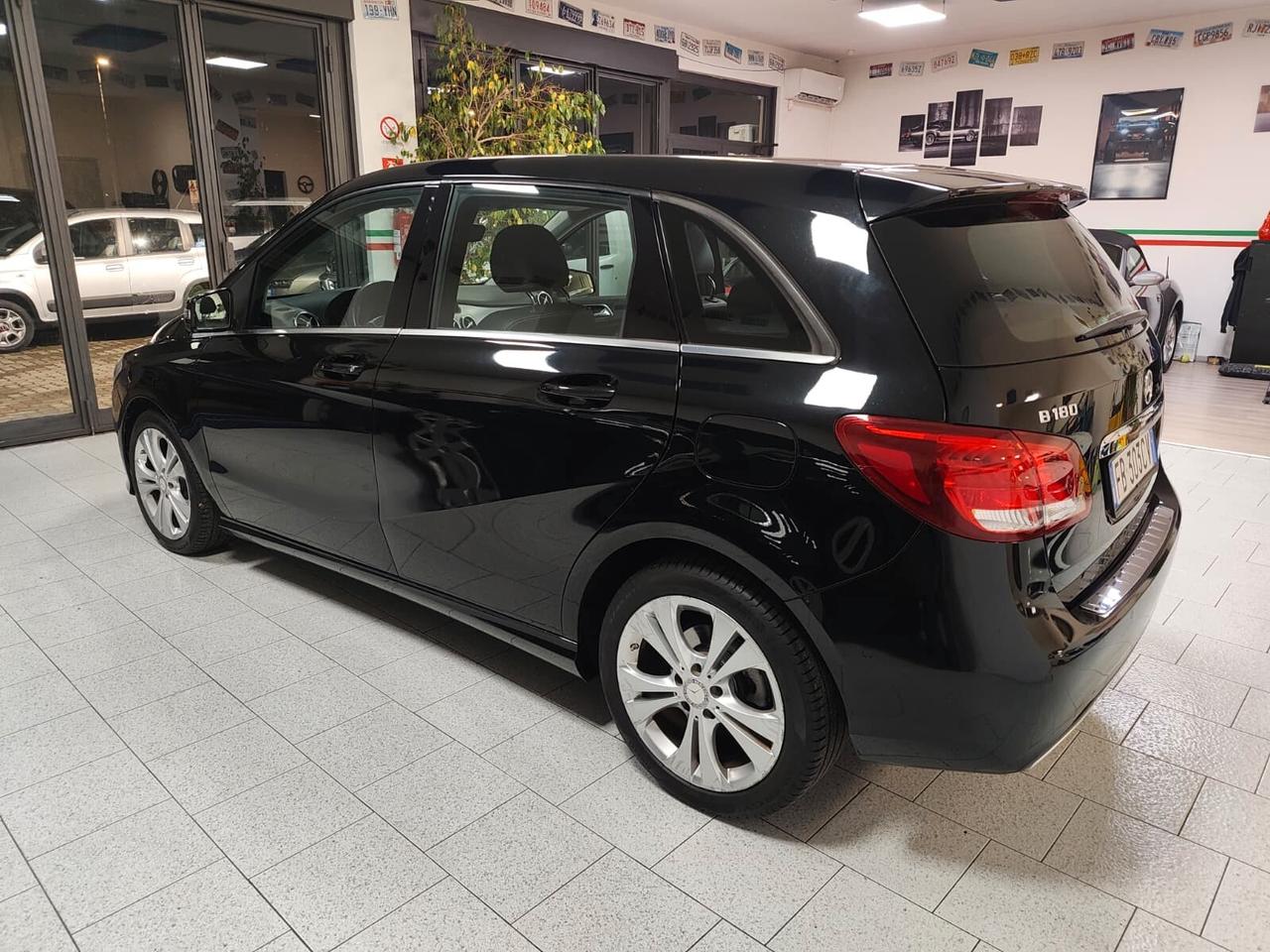 Mercedes-benz B180d SPORT NEOPATENTATI UNICO PROP