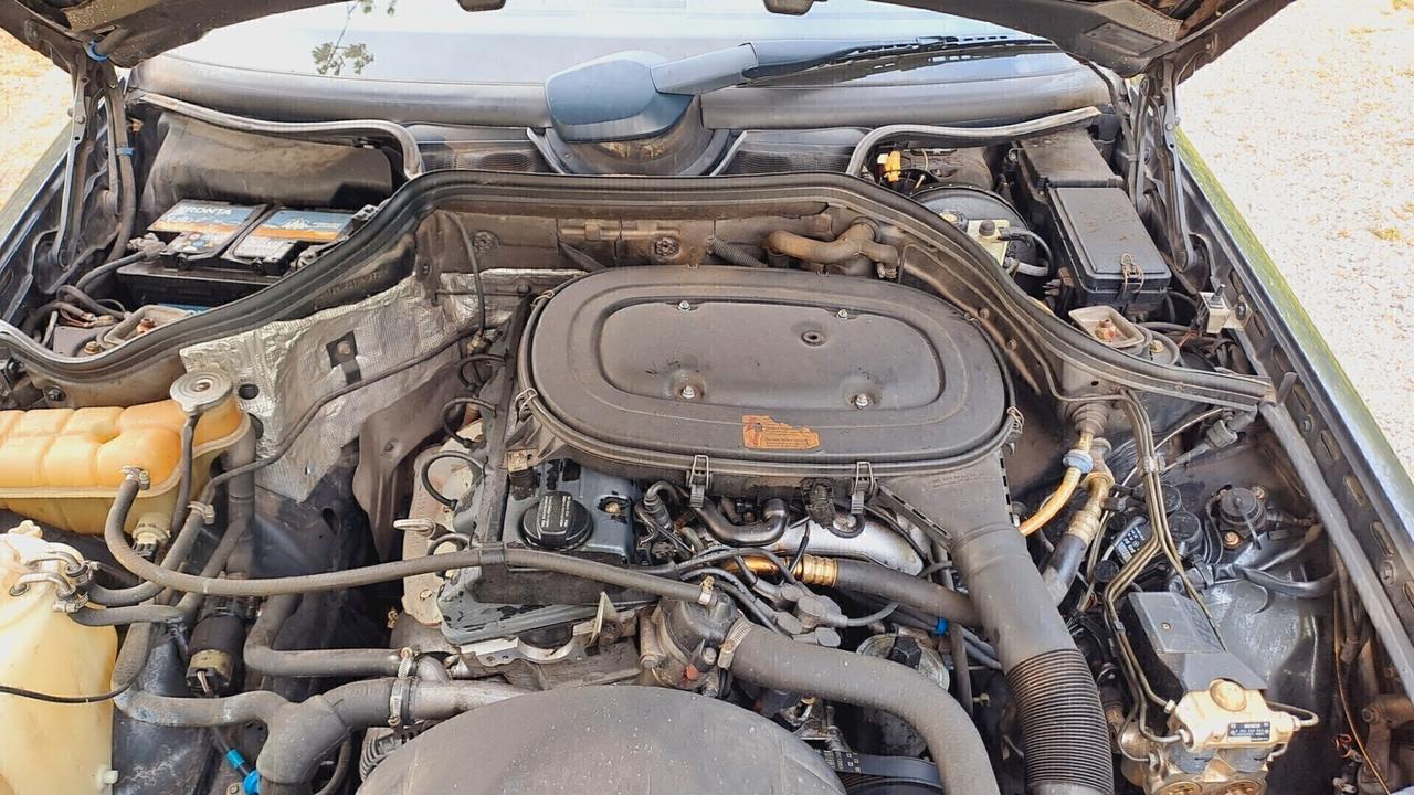 Mercedes-benz E 230 230 e clima