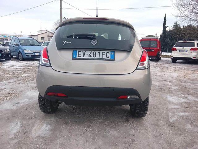 LANCIA Ypsilon 0.9 TwinAir 85 CV 5 porte Metano Ecochic Gold