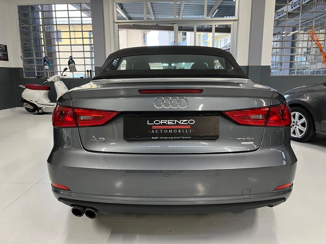 AUDI A3 Cabrio 1.4 TFSI COD ultra Ambition