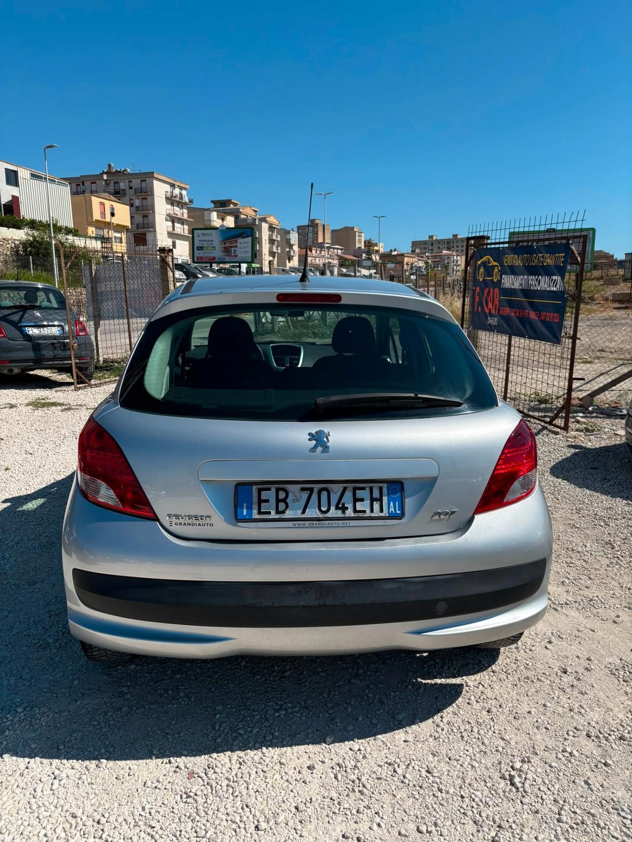 Peugeot 207 1.4 HDi 70CV 5p. Allure