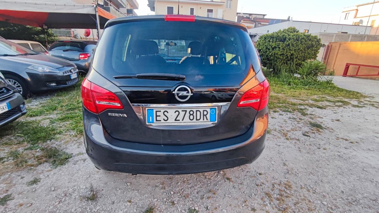 Opel Meriva 1.4 Benz 2013
