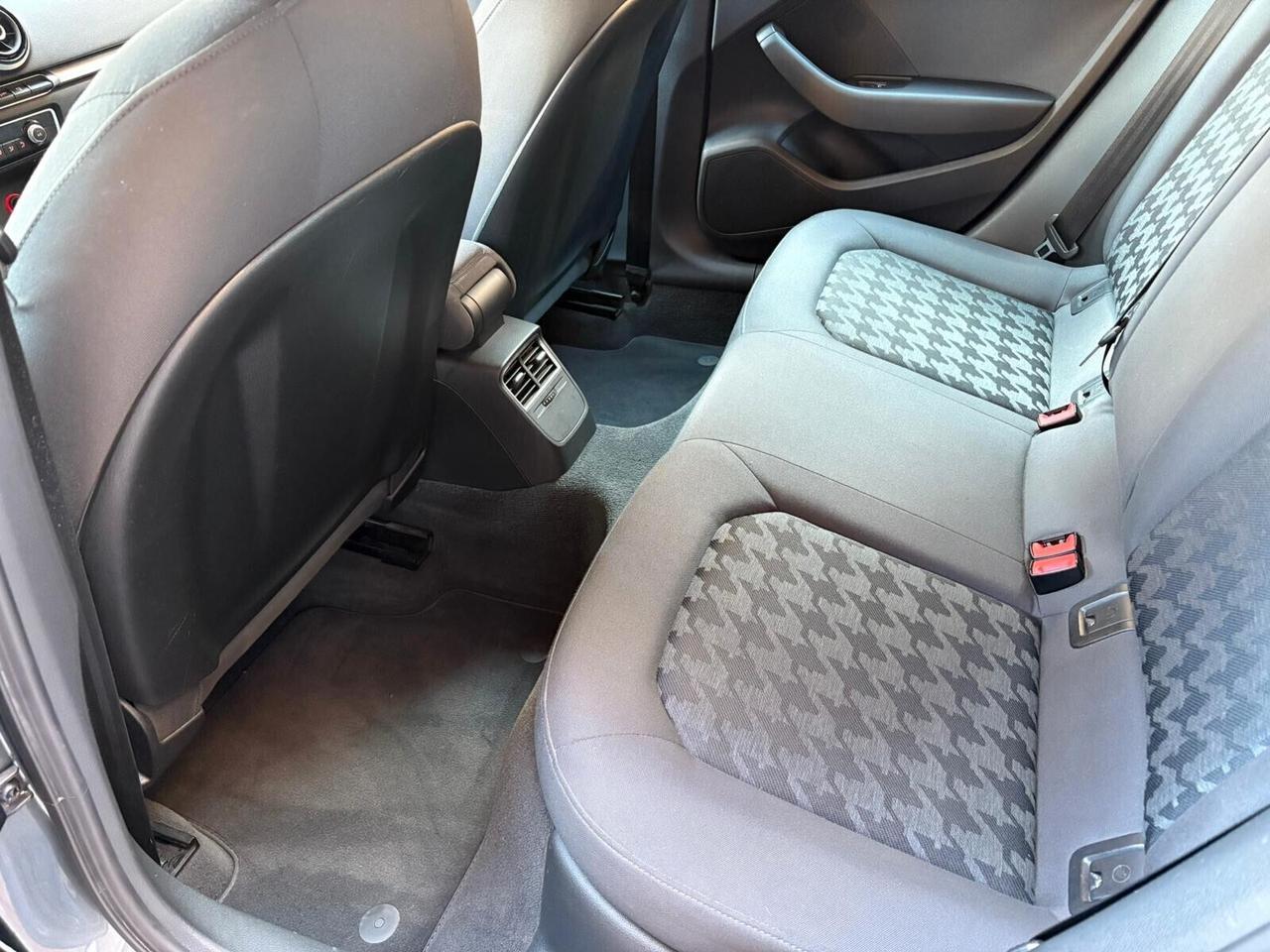 Audi A3 SPB 1.6 TDI Business
