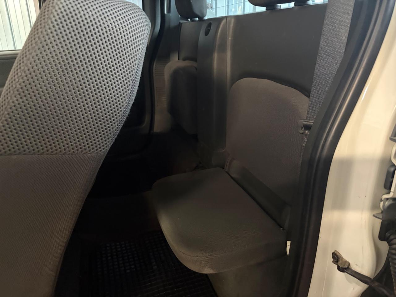 Nissan Navara 2.5 dCi 4 porte Double Cab LE
