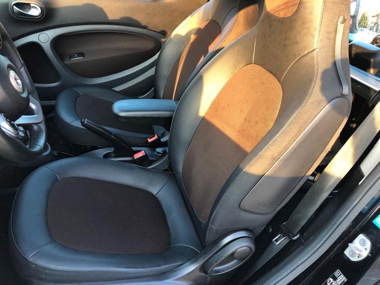 Smart ForTwo 70 1.0 twinamic Perfect GARANZIA EUROPEA DELLA CONFORMGEST COMPLETA 12 MESI ESTENDIBILE FINO A 60 MESI!!!