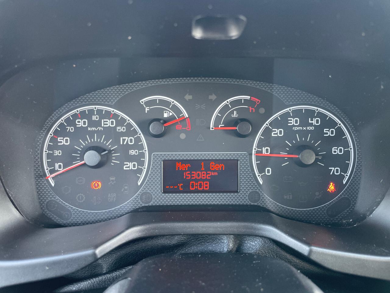 Fiat Qubo 1.3 MJT 95 CV Trekking-LEGGERE NOTE