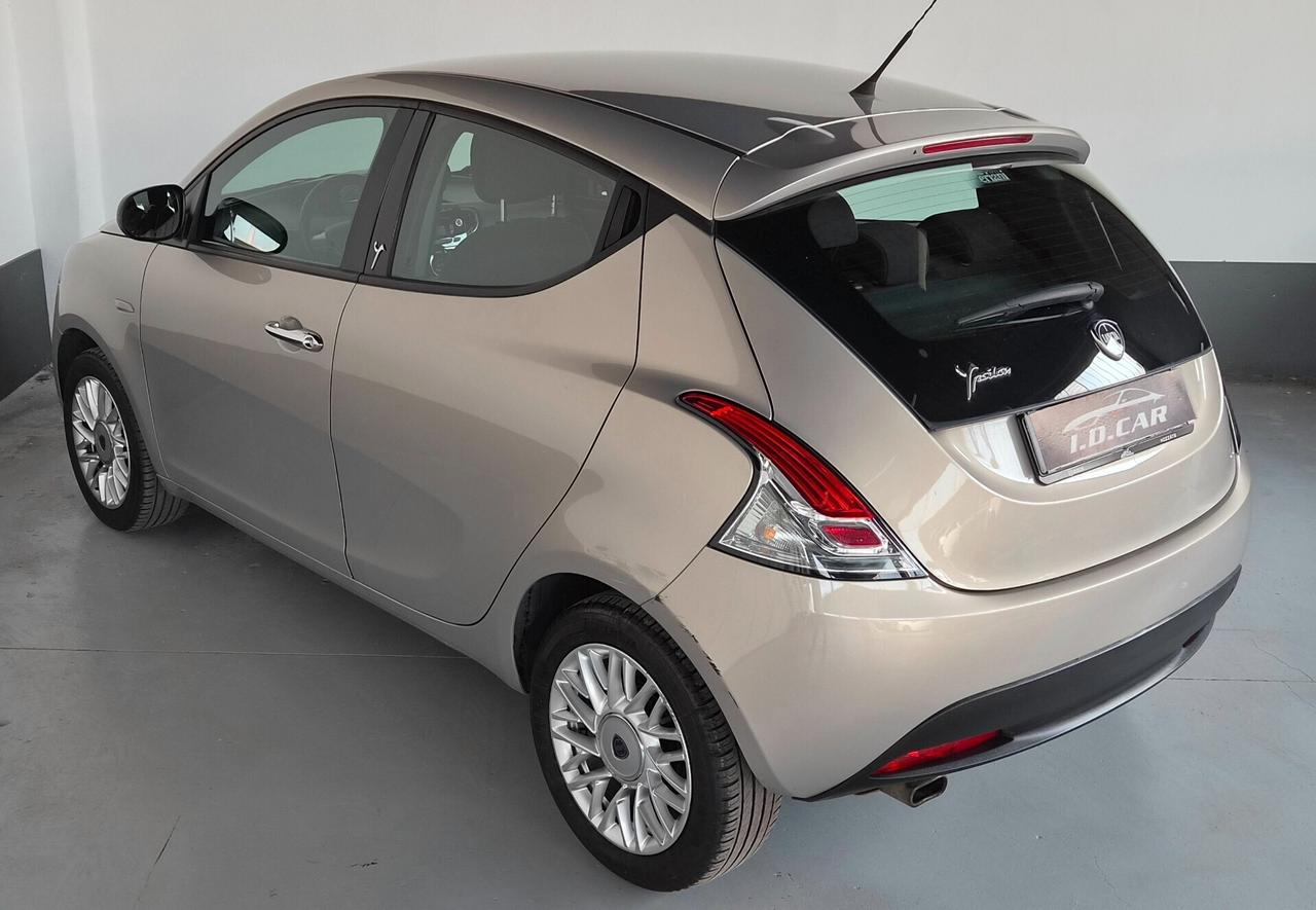 Lancia Ypsilon 1.2 69 CV 5 porte S&S Gold
