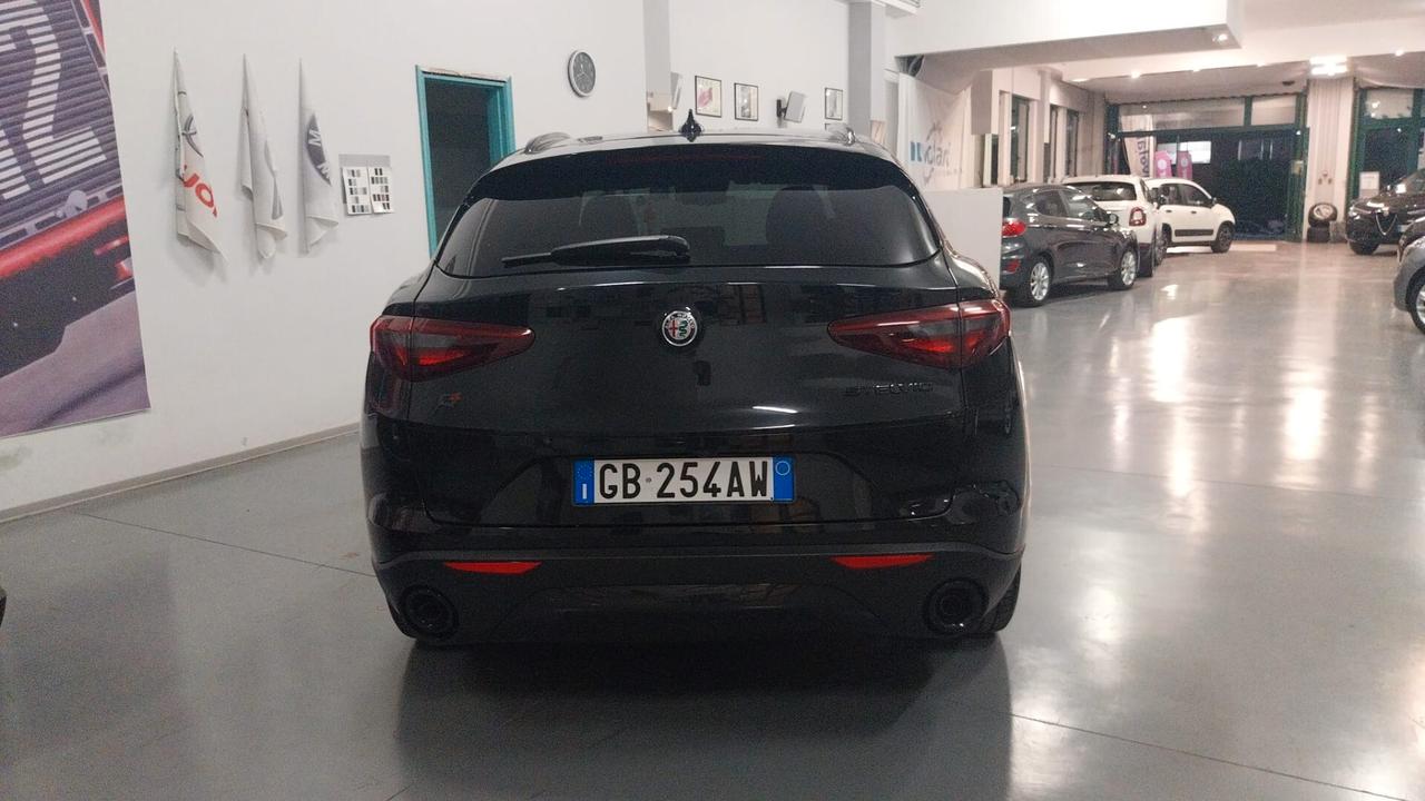 Alfa Romeo Stelvio 2.2 Turbodiesel 210 CV AT8 Q4 B-Tech