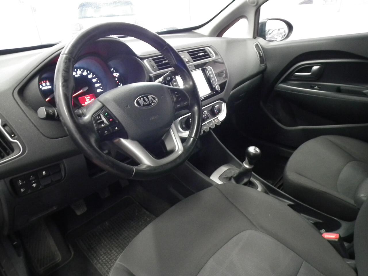 Kia Rio 1.2 BZ/GPL BOMBOLA GPL NUOVA ! NAVI TELECAMERA TELEFONO NEOPATENTATI !