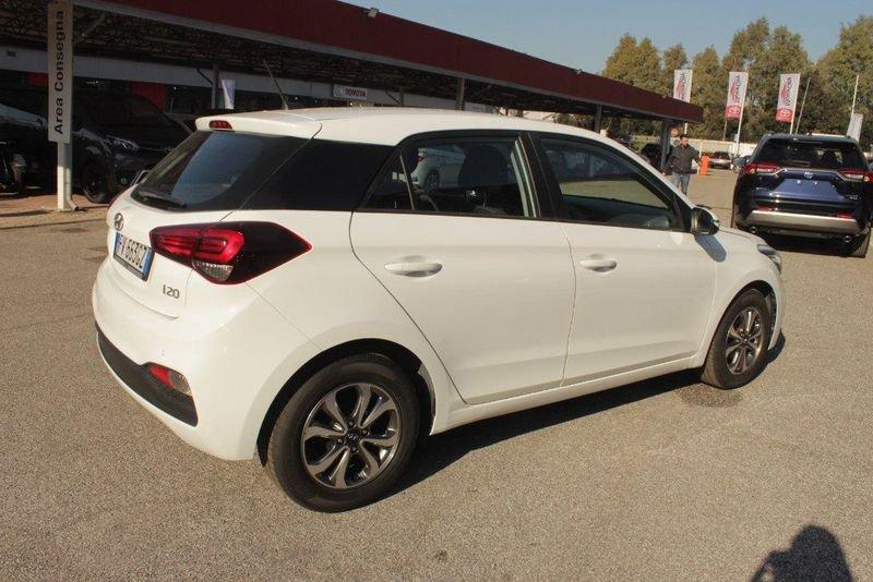 Hyundai i20 1.2 5 porte Connectline