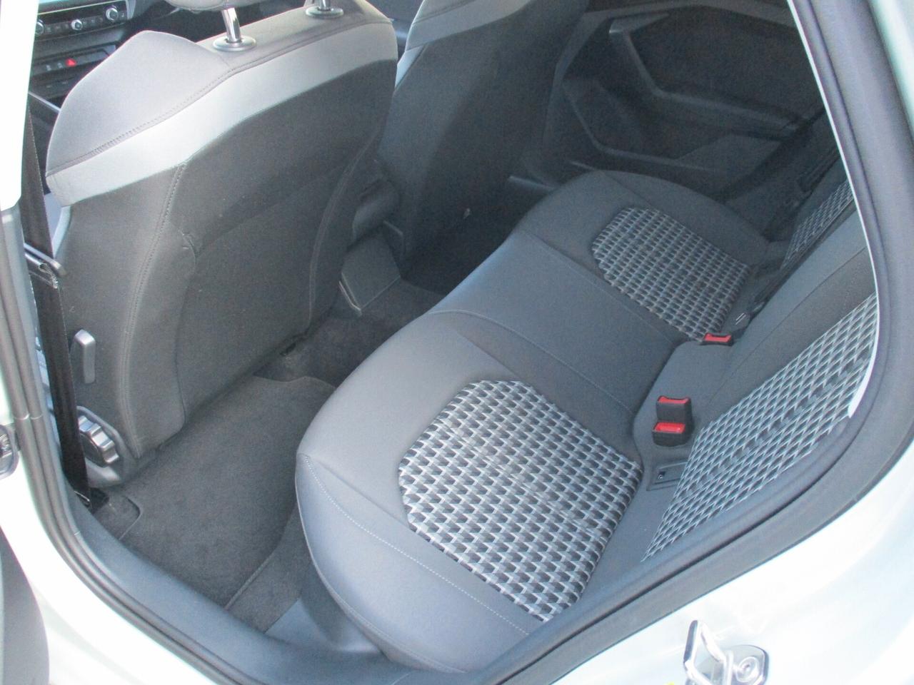 Audi A1 allstreet 30 TFSI Business