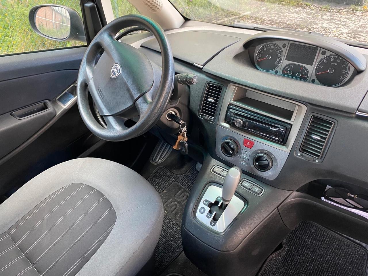 Lancia MUSA 1.4 benzina OK NEOPATENTATI Allestimento uso disabili