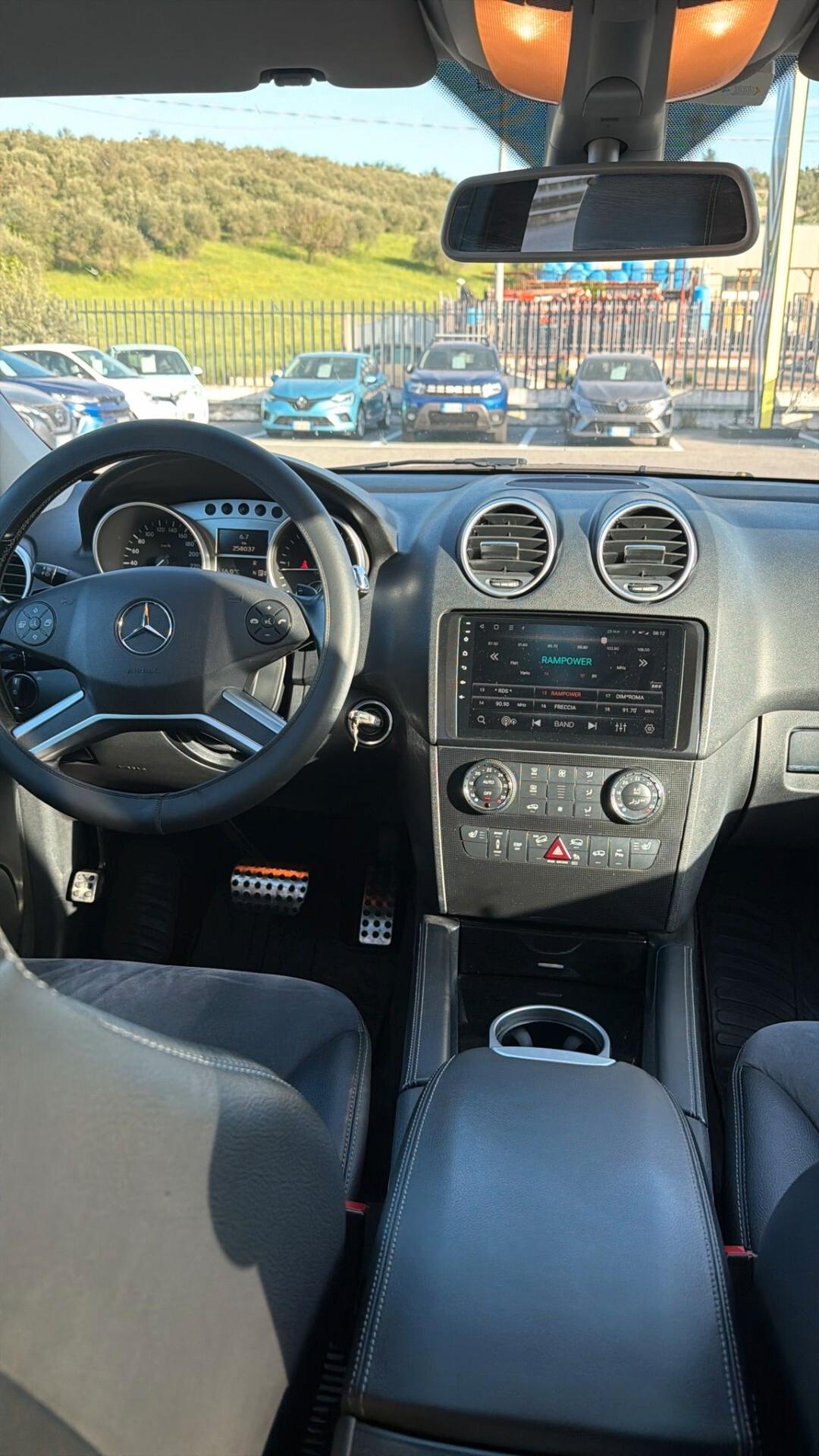 Mercedes-benz ML 350 BlueTEC Sport