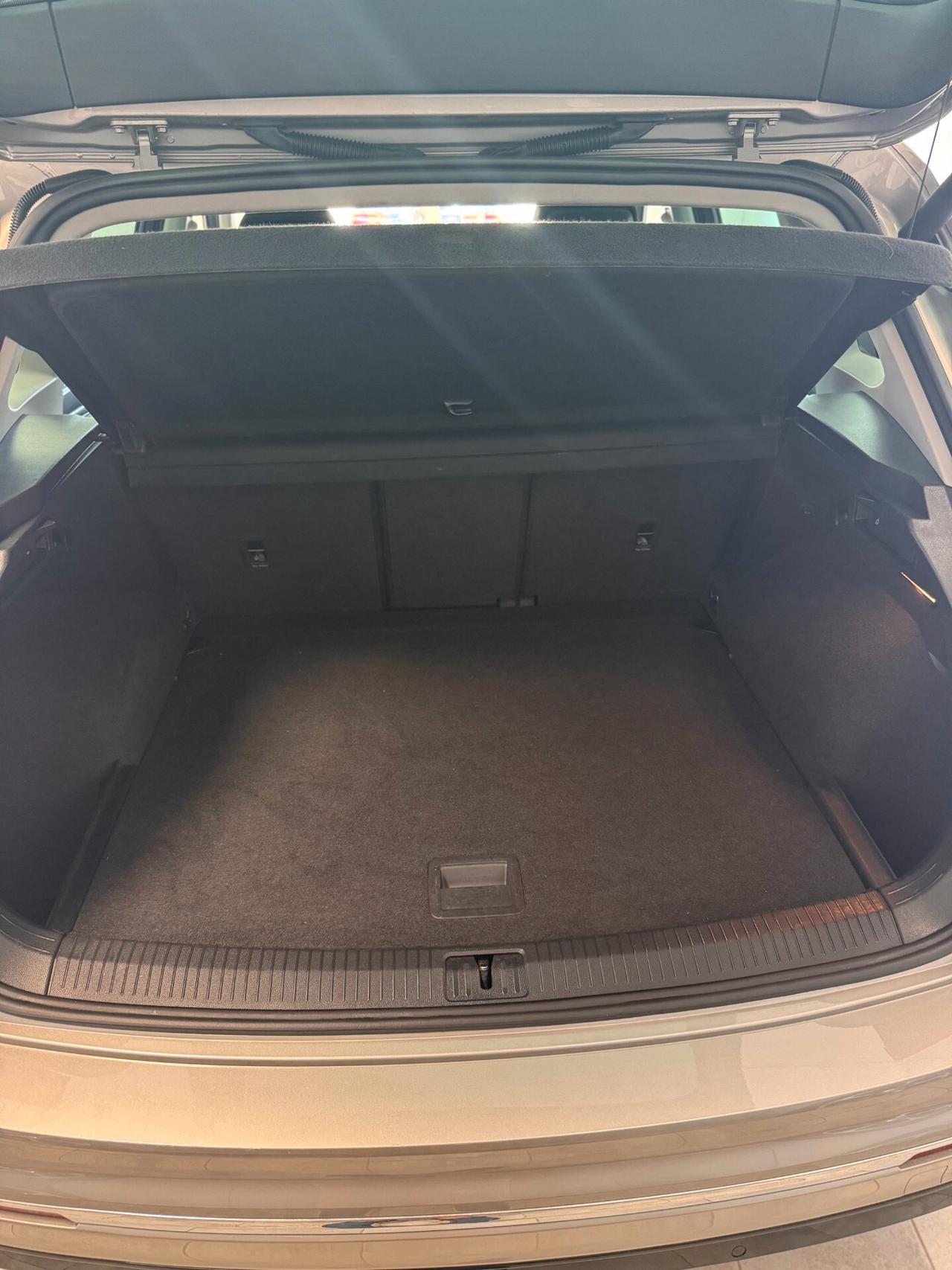 Volkswagen Tiguan R Line