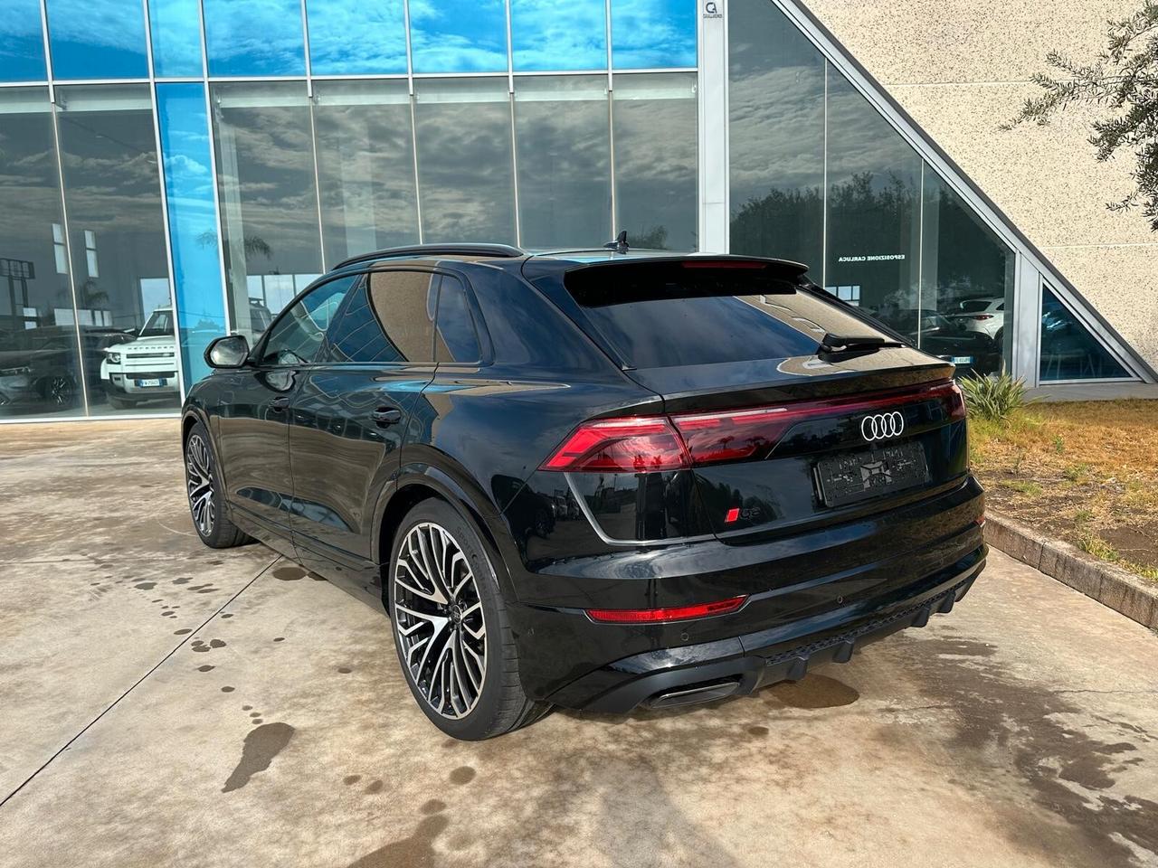 Audi Q8 SUV 50 TDI 286 CV quattro tiptronic S line edition possibilità noleggio no scoring