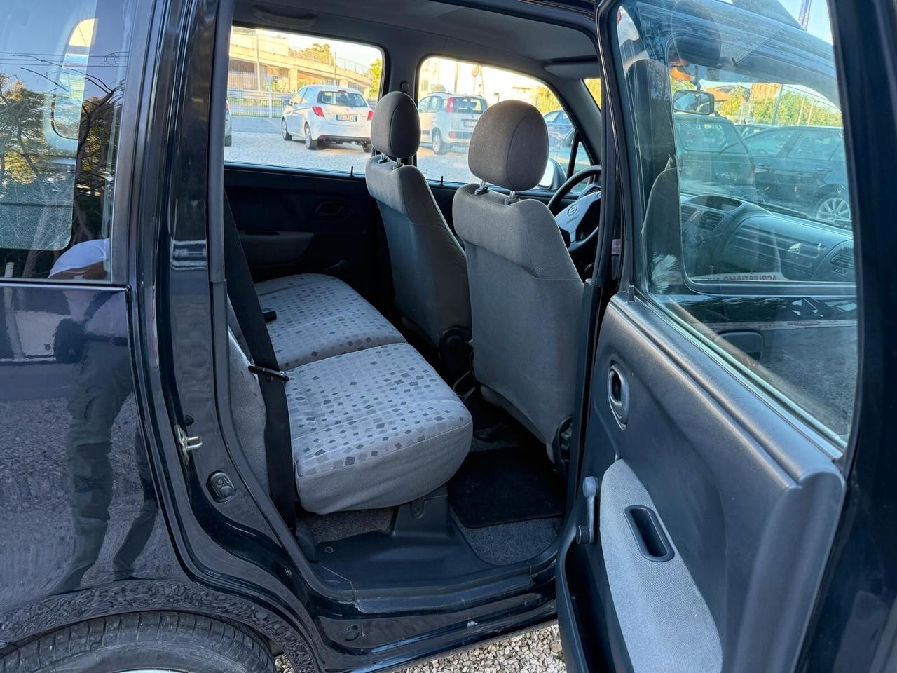 Opel Agila 1.0 12V Cosmo