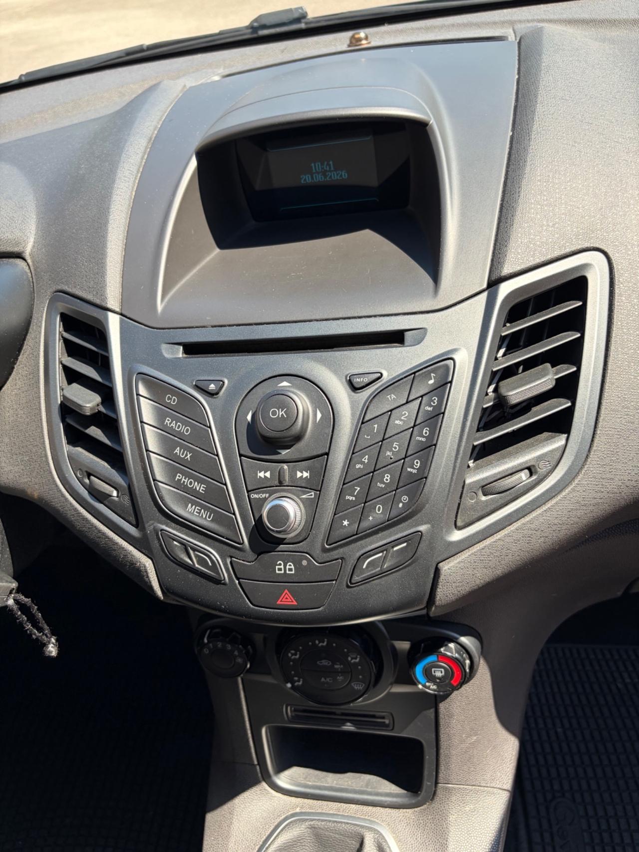 FORD FIESTA 1.5 TDCi 75 CV 5 PORTE “PERFETTA”