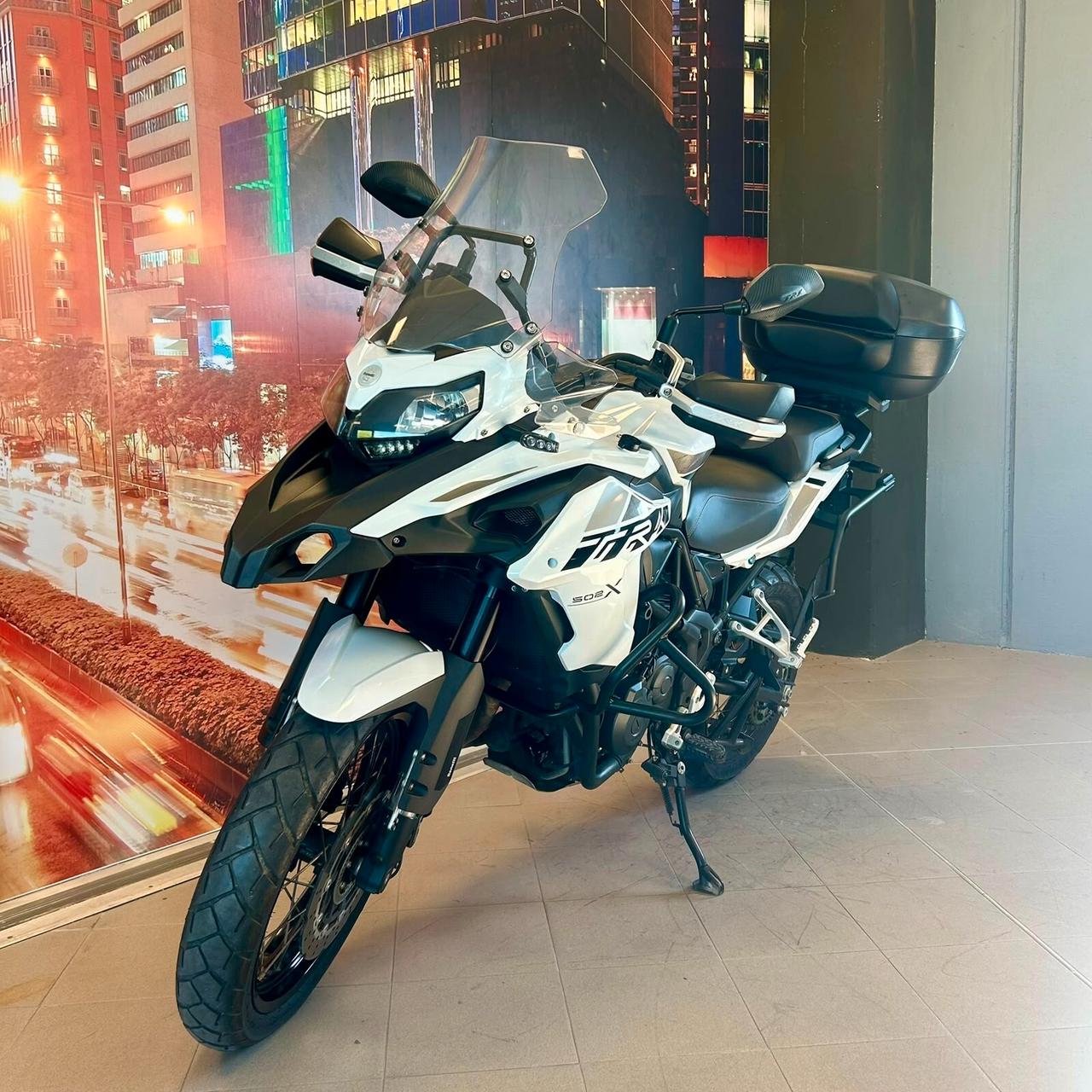 Benelli TRK 502