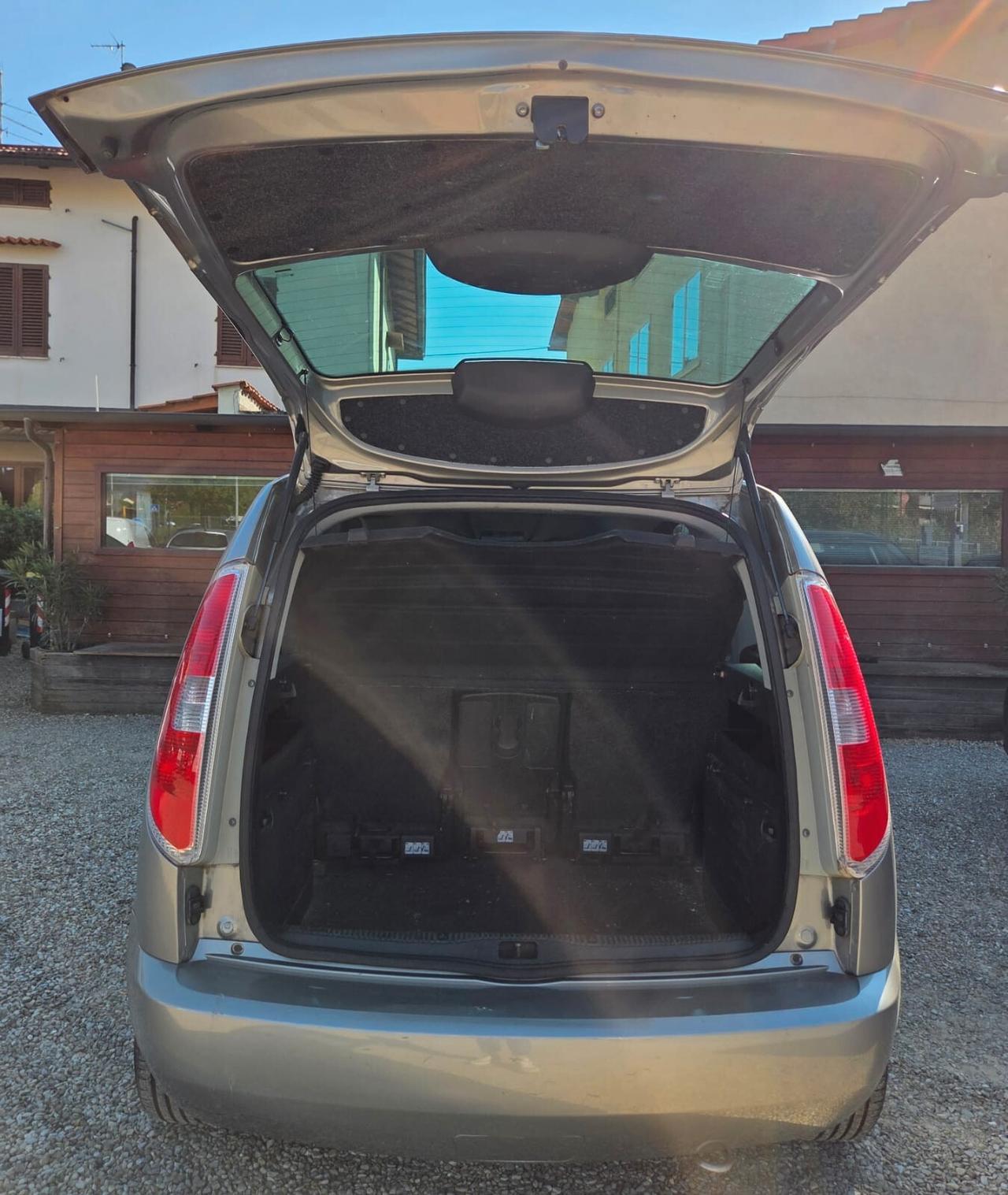 Skoda Roomster 1.6 TDI CR 90CV Van