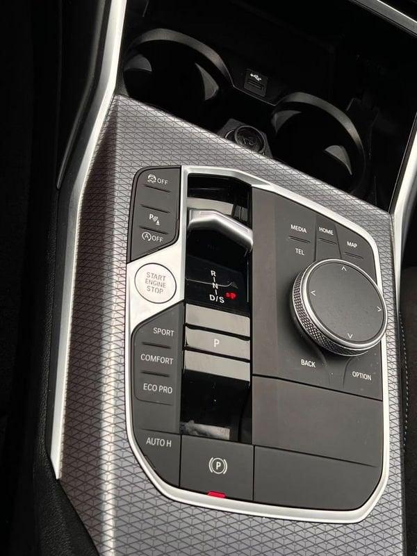 BMW Serie 3 330i xDrive MSport Touring auto ACC 18" LED Camera