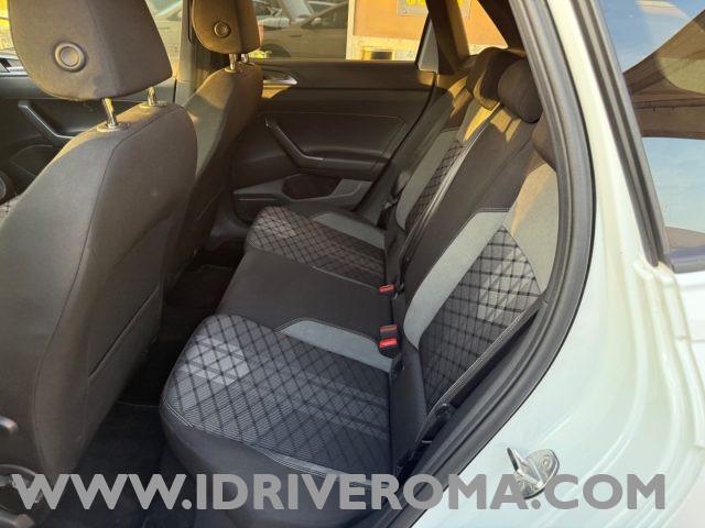 VOLKSWAGEN Polo 1.0 TSI DSG R-Line