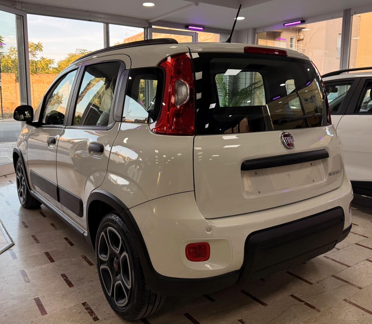 Fiat Panda 1.0 70CV FireFly Hybrid City Life