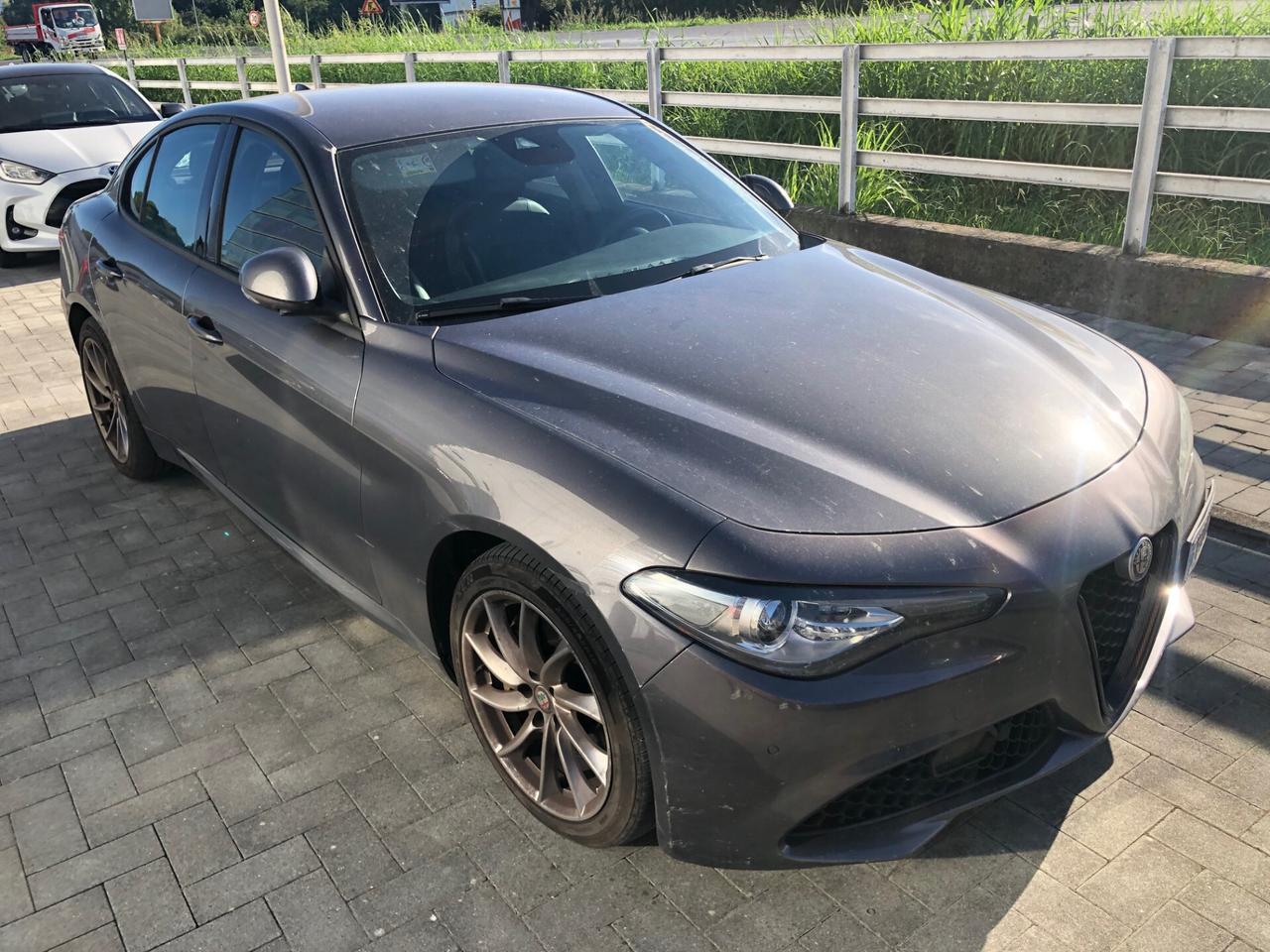 Alfa Romeo Giulia 2.2 Turbodiesel 160 CV AT8 Super