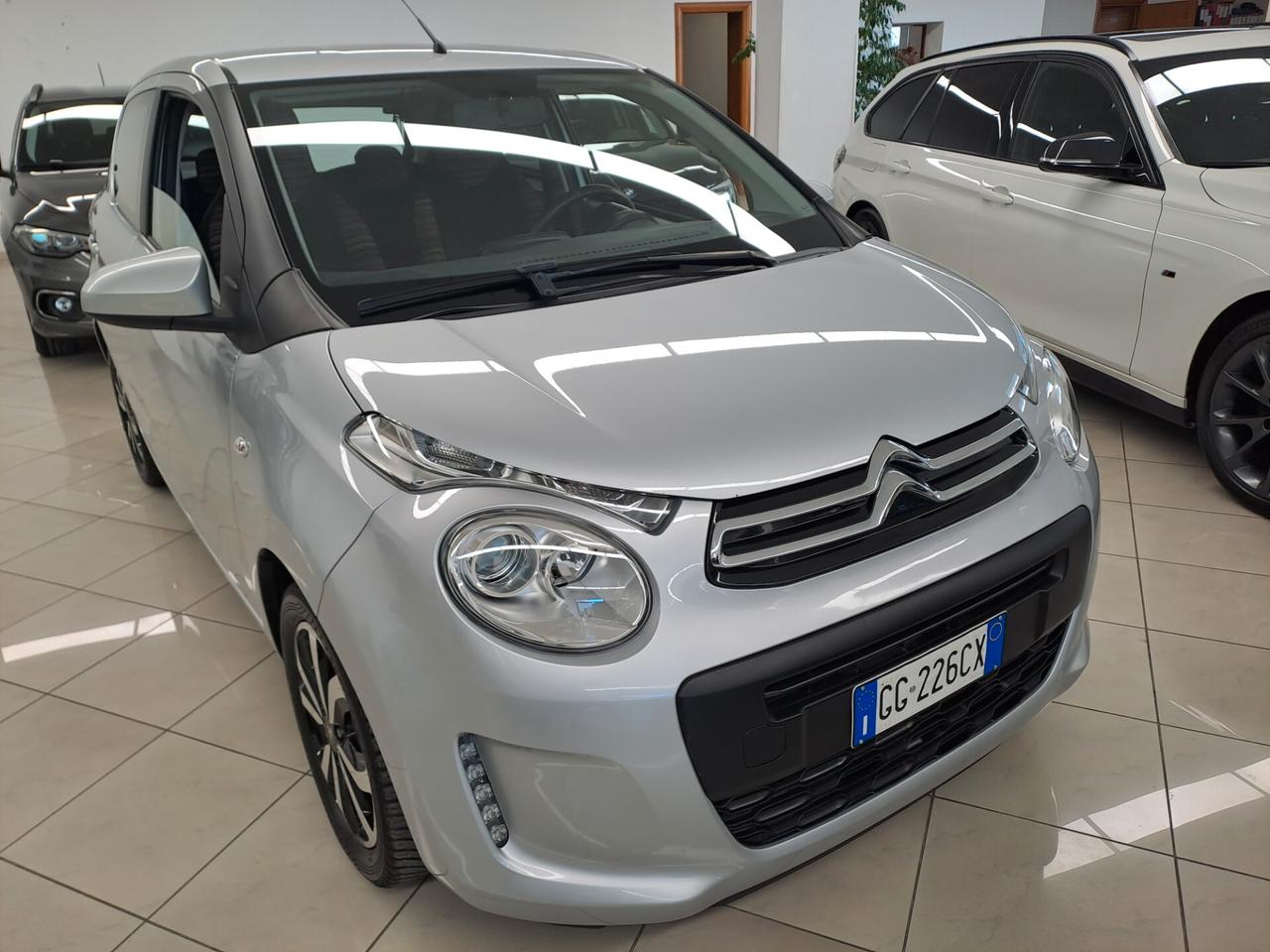 Citroen C1 VTi 72 S&S 5 porte Shine