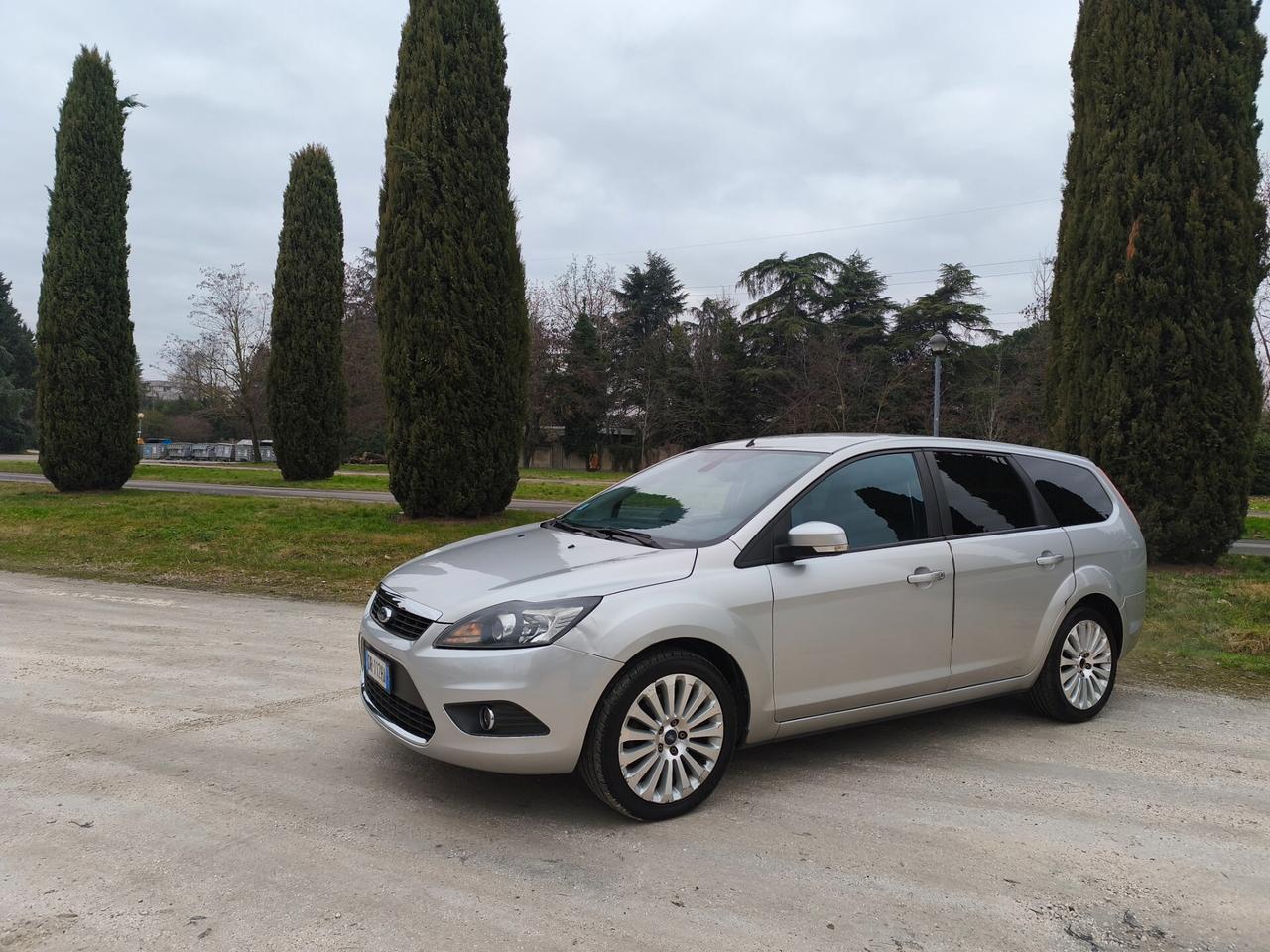 Ford Focus GPL della casa