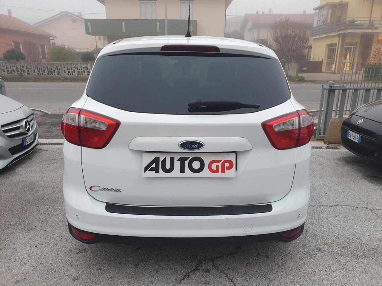 Ford C-Max 1.5 TDCi 116cv Neopatentati 2015