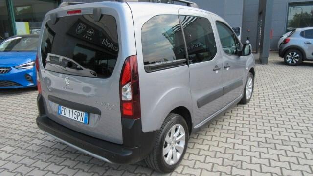 Peugeot Partner Tepee BlueHDi 120 S&S Outdoor